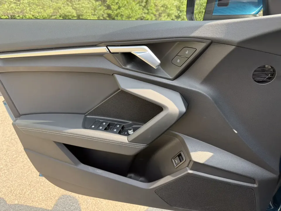 Audi A3 A3 A3L Limousine 35 TFSI Fashion Sports 2022 — thumbnail 3
