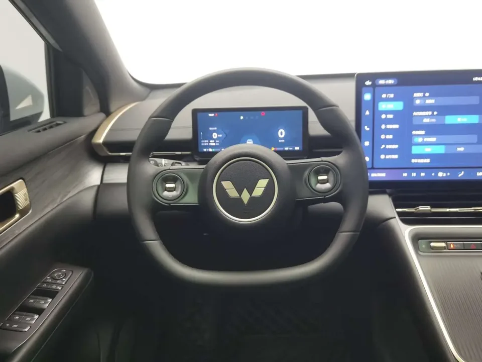 Wuling Starlight S PHEV Wuling Starlight S PHEV 130km Flagship 2024 — thumbnail 5