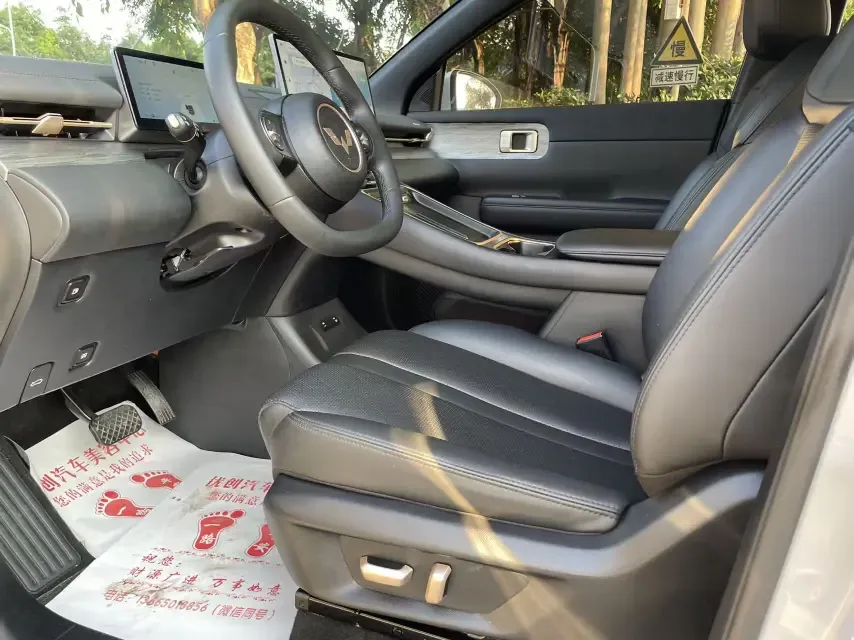 Wuling Starlight S PHEV Wuling Starlight S PHEV 130km Flagship 2024 — thumbnail 5