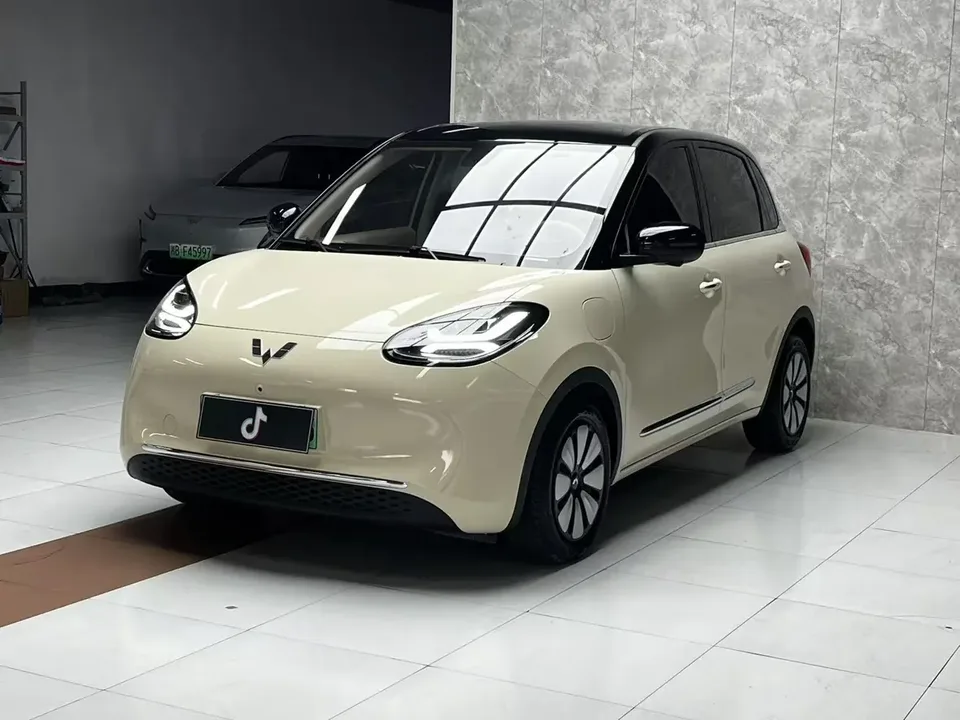 Wuling Bingo Bingo 410KM Lingxi Premium Edition 2025 — фото 1, купить с доставкой в Москву