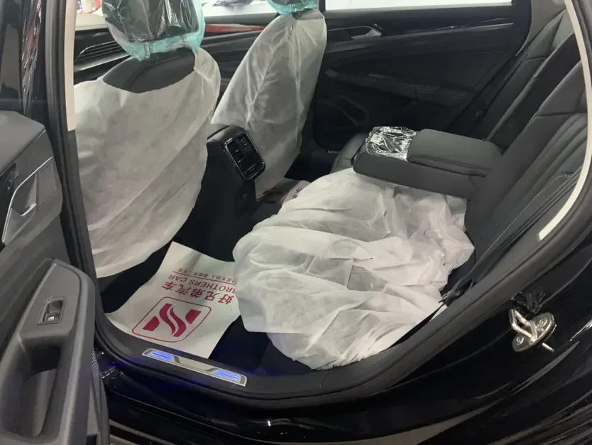 Volkswagen Passat PHEV Passat PHEV 2025 430PHEV Hybrid Business Edition 2025 — миниатюра 5