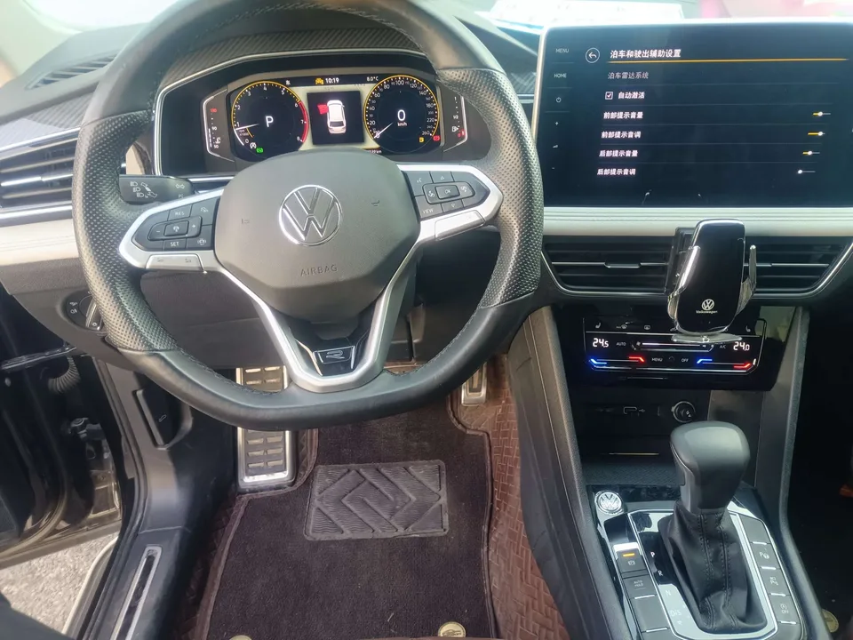 Volkswagen Tiguan L Tiguan L 2024 330TSI 2WD R-Line Enjoy Edition 2024 — миниатюра 4
