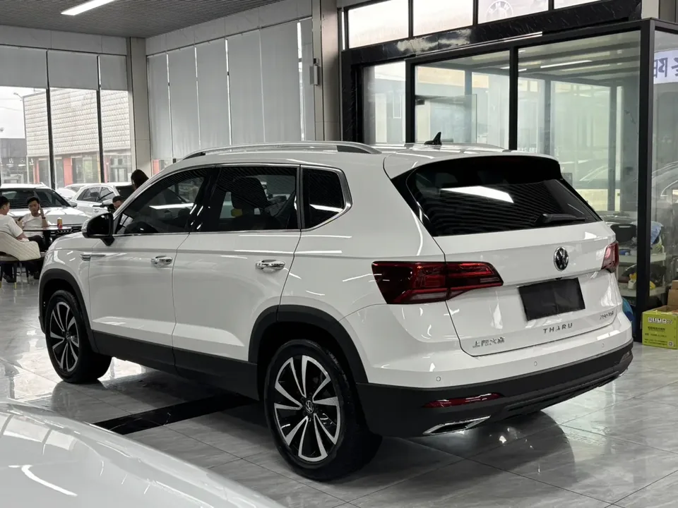 Volkswagen Tharu tuyue 280TSI 2WD Deluxe Edition 2022 — миниатюра 4