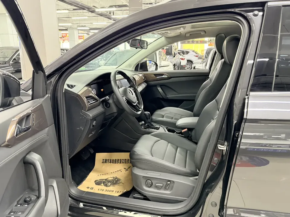 Volkswagen Tharu tuyue 280TSI 2WD Deluxe Edition 2022 — thumbnail 3