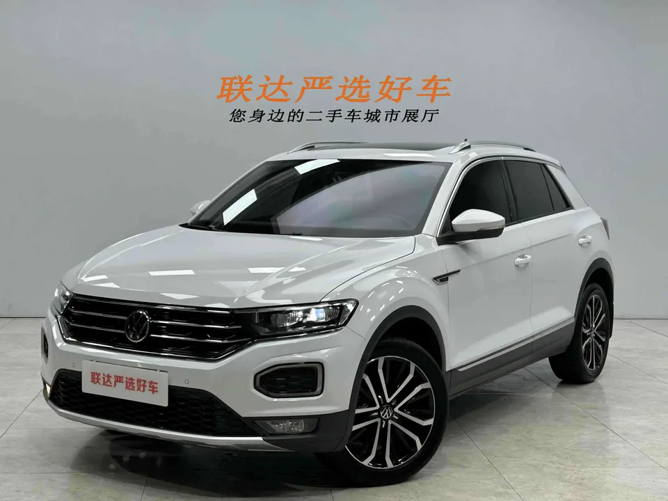 Volkswagen T-Roc T-Roc Tange 280TSI DSG two-wheel drive comfort PLUS 2022 — photo 1, buy with delivery to Moscow