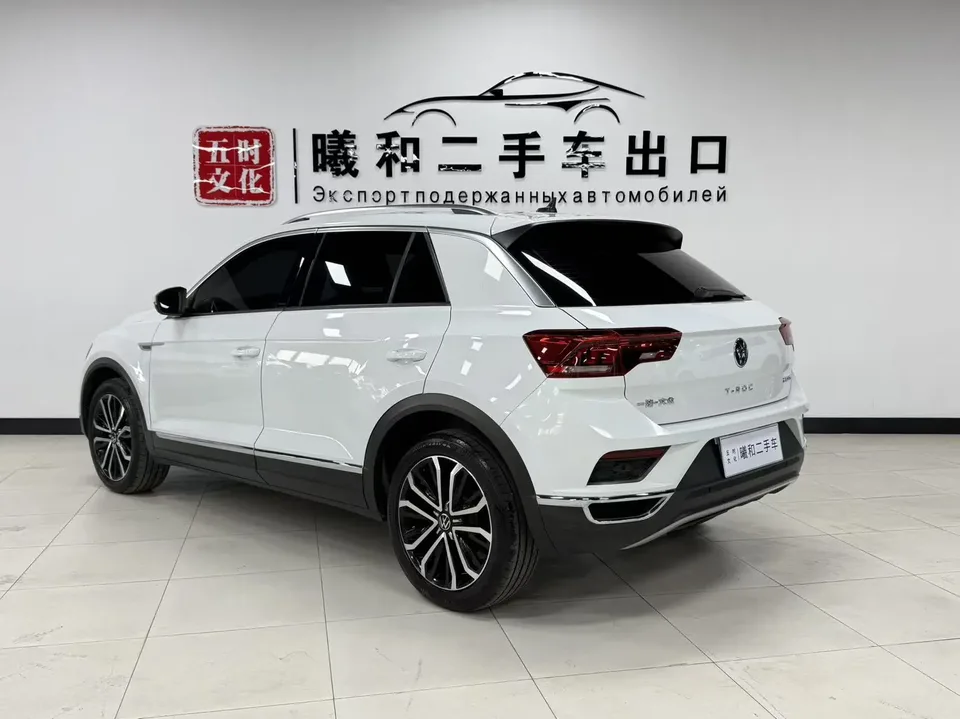 Volkswagen T-Roc TANG 280TSI DSG 2WD Comfort PLUS 2022 — thumbnail 2