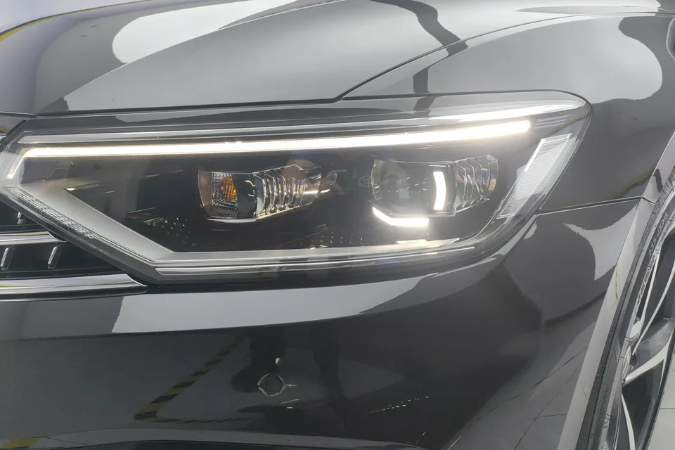 Volkswagen Magotan Magotan 2025 Public Edition 330TSI DSG Luxury Edition 2025 — миниатюра 2