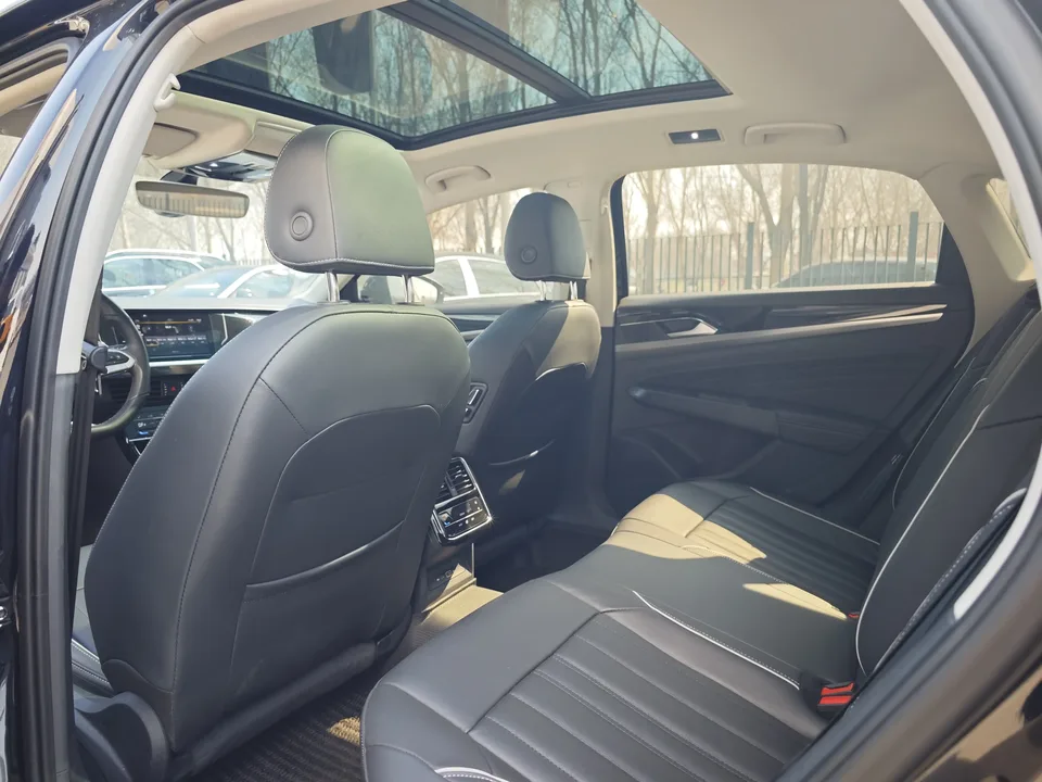 Volkswagen Passat Passat 2022 330TSI Elite Edition 2022 — миниатюра 4