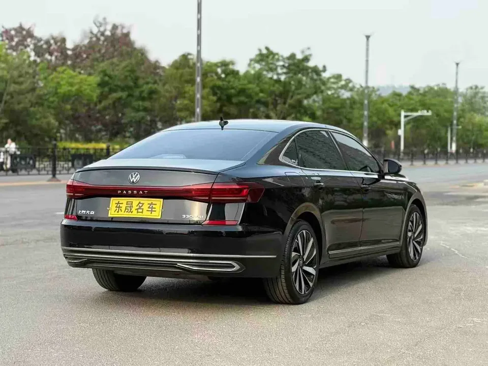 Volkswagen Passat Passat 2022 330TSI Star Elite Edition 2022 — миниатюра 2