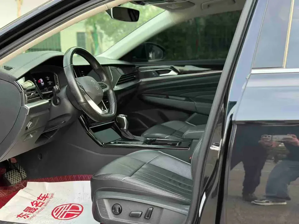 Volkswagen Passat Passat 2022 330TSI Star Elite Edition 2022 — миниатюра 5