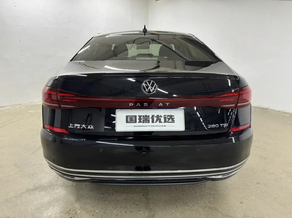 Volkswagen Passat Passat 2022 280TSI Elite Edition 2022 — миниатюра 2