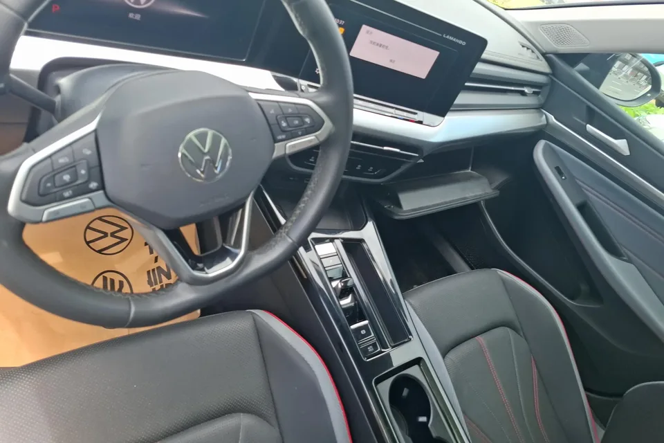 Volkswagen Lamando Lingdu 2024 Lingdu Lingdu L 280TSI DSG Hot Edition 2024 — thumbnail 4