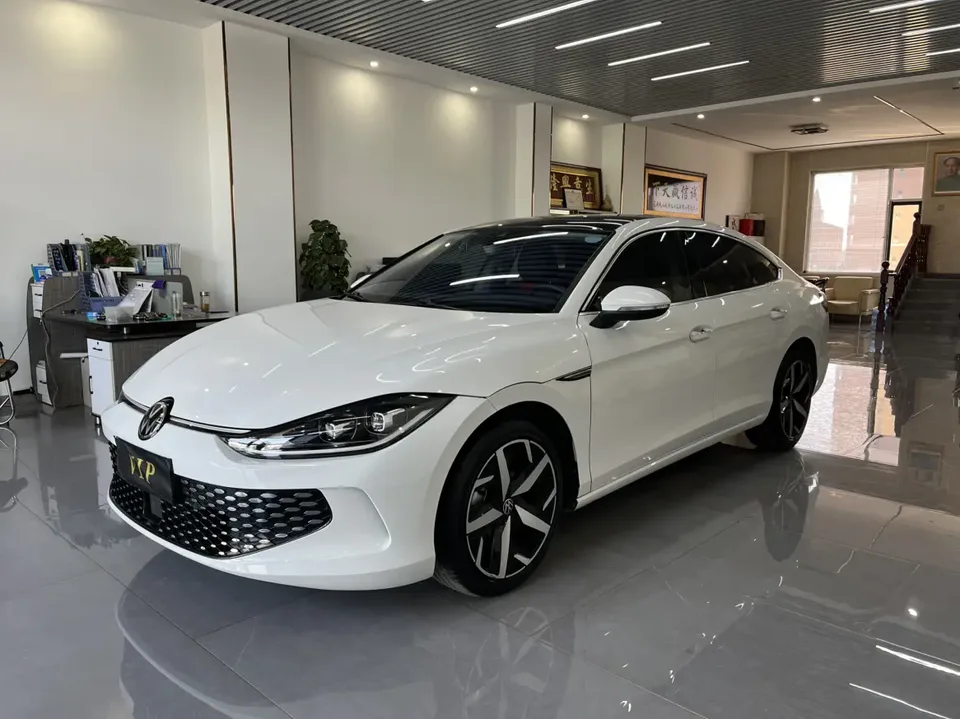 Volkswagen Lamando Lingdu Lingdu Lingdu L 280TSI DSG Cool Edition 2022 — photo 1, buy with delivery to Moscow