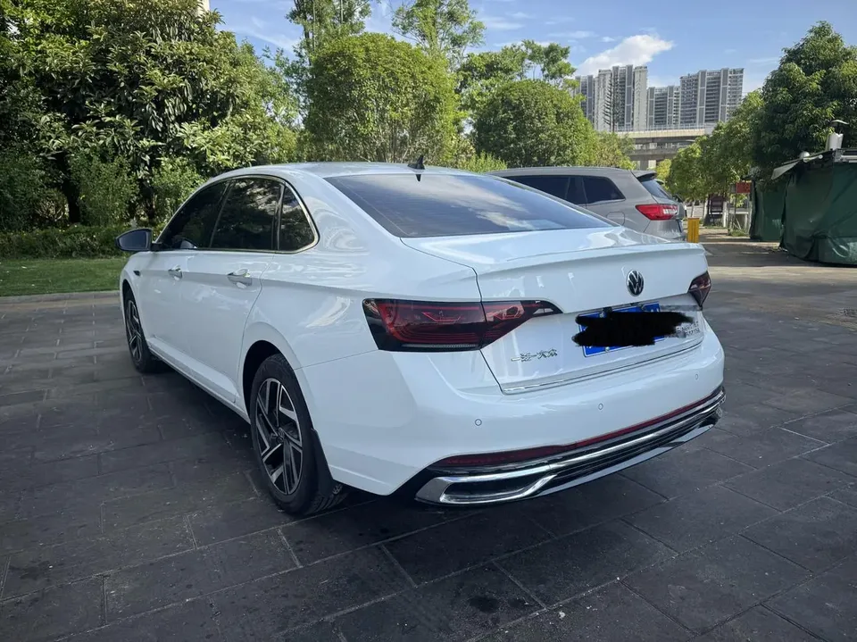 Volkswagen Sagitar Sagitar 300TSI DSG Beyond Edition 2024 — миниатюра 4