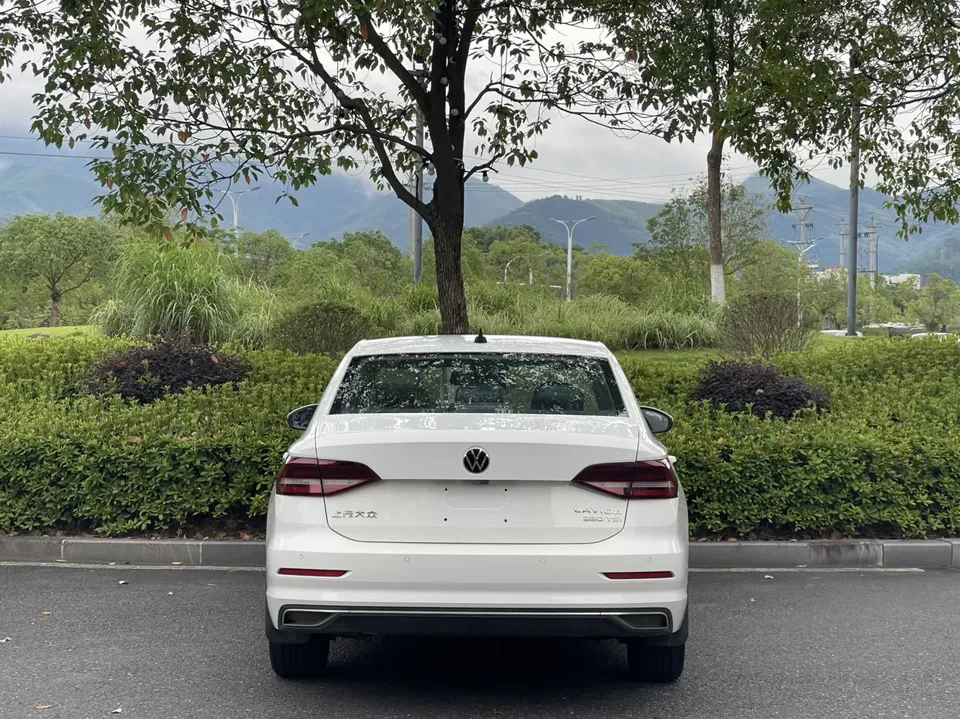 Volkswagen Lavida Lavida Lavida 2022 280TSI DSG Comfort Edition 2022 — thumbnail 2