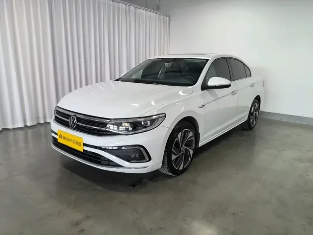 Volkswagen Bora Bora 2023 280TSI DSG Premium Edition 2023 — photo 1, buy with delivery to Moscow