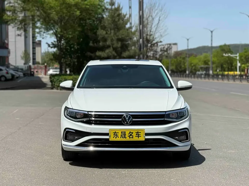 Volkswagen Bora 2023