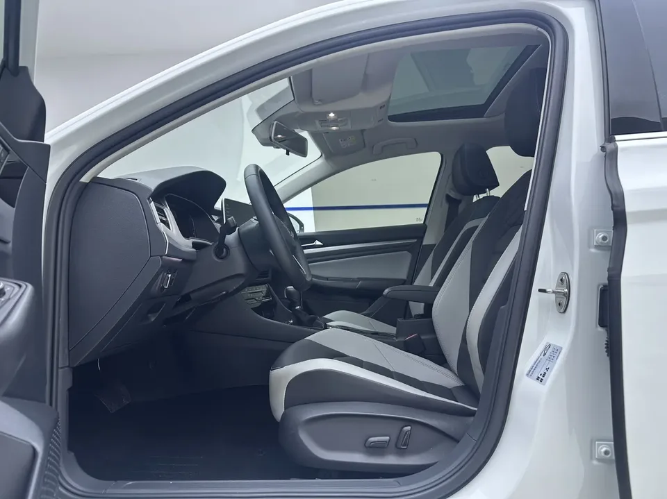 Volkswagen Bora Bora Bora 2023 280TSI DSG Premium Edition 2023 — thumbnail 4