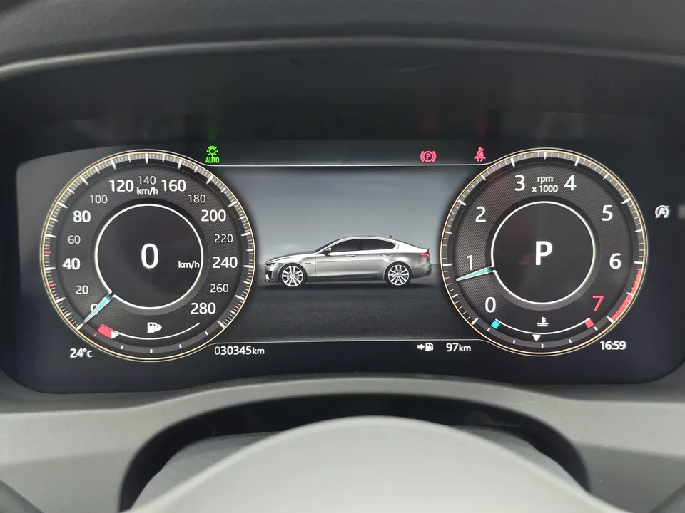 Jaguar XEL 2.0T 250PS Black Sports Edition 2022 — миниатюра 4