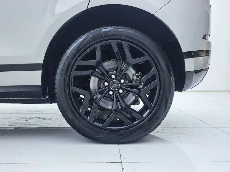 Land Rover Range Rover Evoque 2023