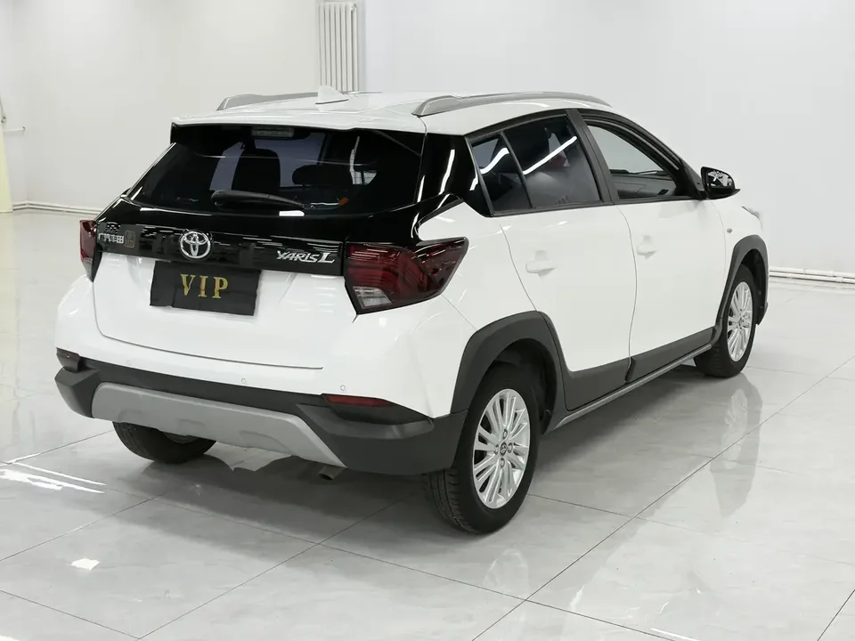 Toyota Yaris L YARiS L Zhixuan 2022 Zhixuan X 1.5L CVT luxury PLUS version 2022 — миниатюра 2