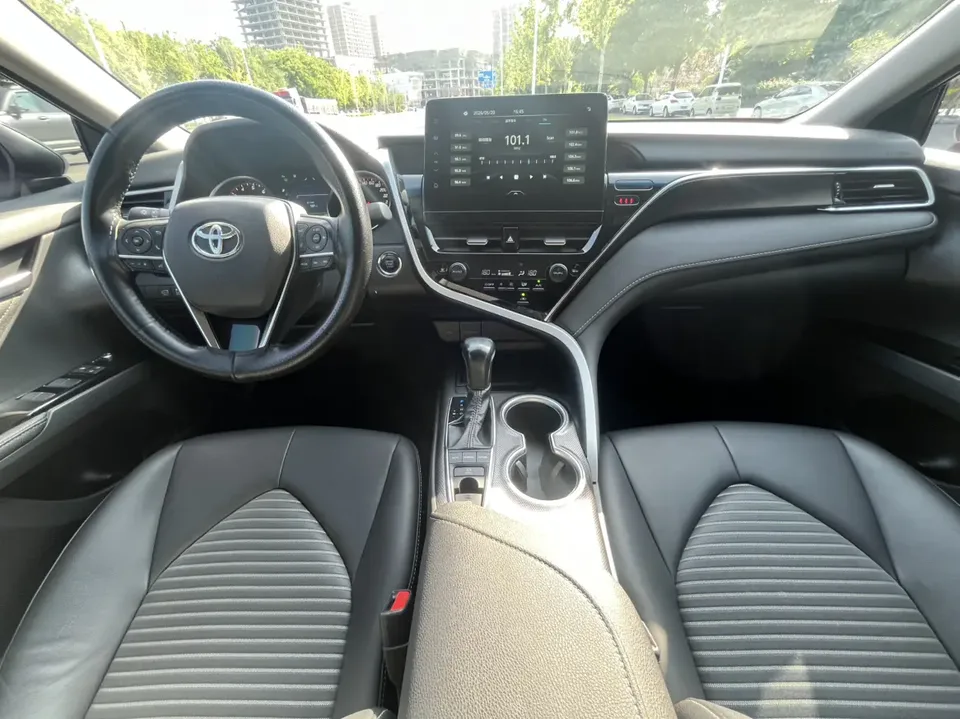 Toyota Camry 2.0S Cavalier Edition 2023 — миниатюра 4