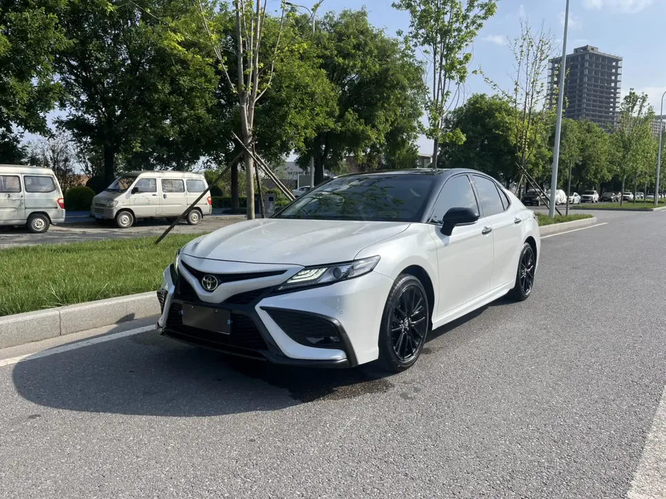 Toyota Camry 2023