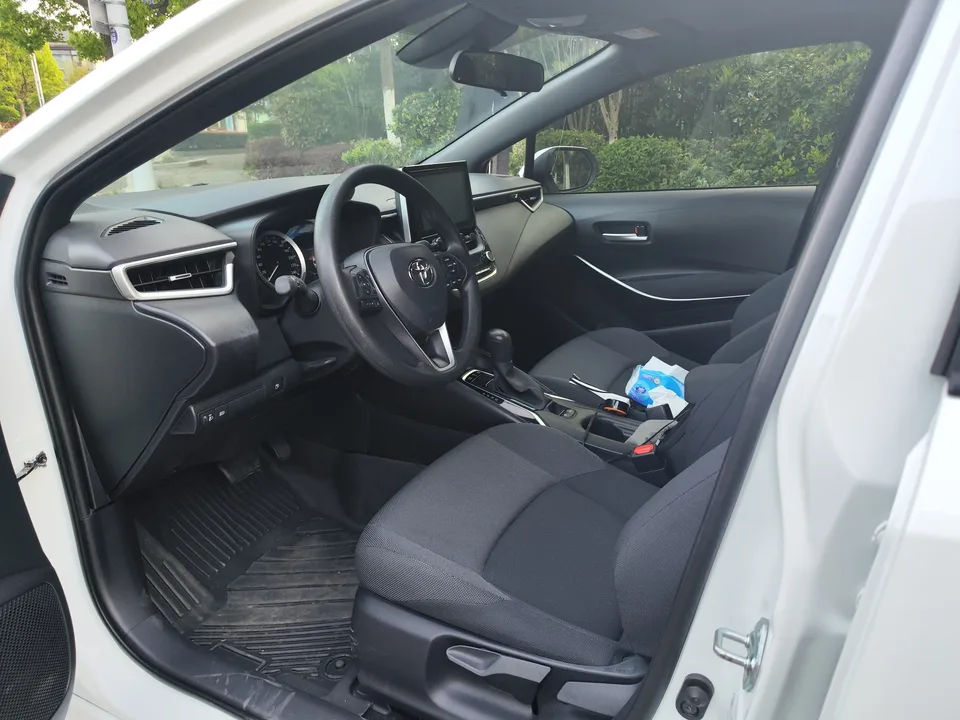 Toyota Levin Lei Ling Levin Hybrid 1.8L Sports Edition 2023 — thumbnail 3