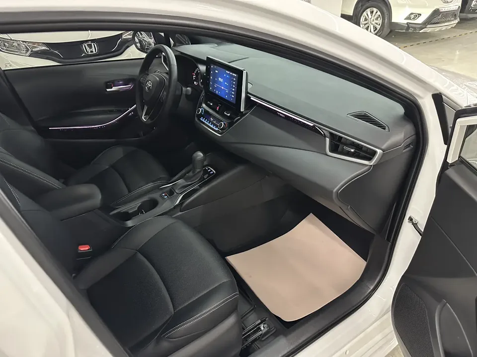 Toyota Levin 2022 Lelink 185T CVT Luxury Edition 2022 — миниатюра 4