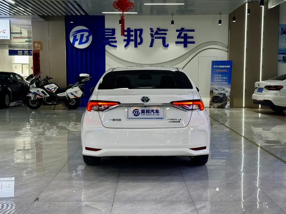 Toyota Corolla Corolla Intelligent Electric Hybrid Dual Engine 1.8L E-CVT Elite Edition 2023 — thumbnail 2