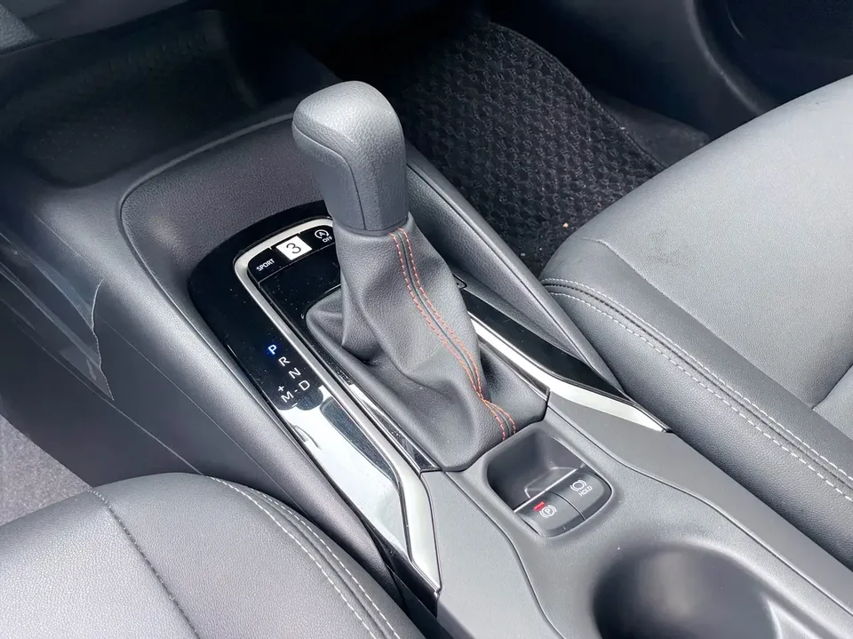 Toyota Corolla Corolla 1.2T S-CVT Pioneer Edition 2024 — миниатюра 4