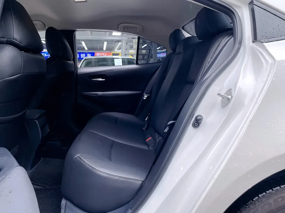 Toyota Corolla Corolla 1.2T S-CVT Pioneer Edition 2024 — миниатюра 5