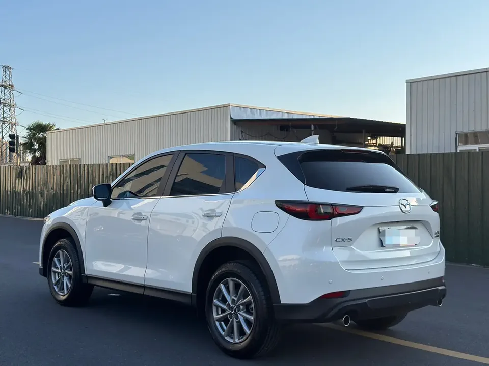 Mazda CX-5 Mazda CX-5 2024 2.0L automatic two-wheel drive comfort model 2024 — миниатюра 4