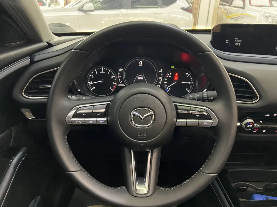 Mazda CX-30 CX-30 2.0L Automatic Yayue Edition 2022 — thumbnail 5