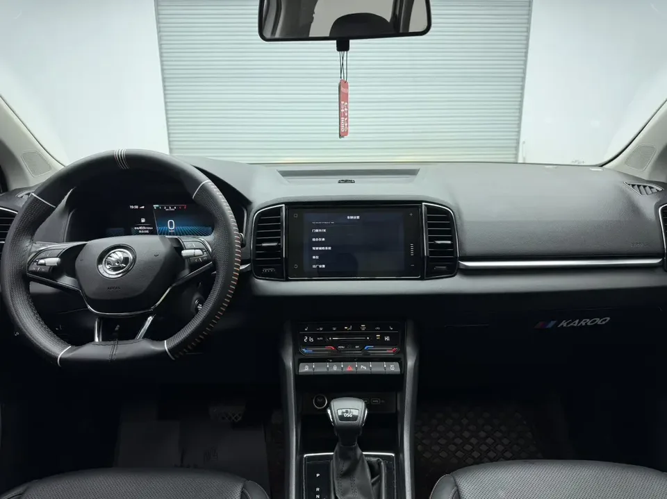 Skoda Karoq TSI280 Exclusive Edition 2022 — миниатюра 5