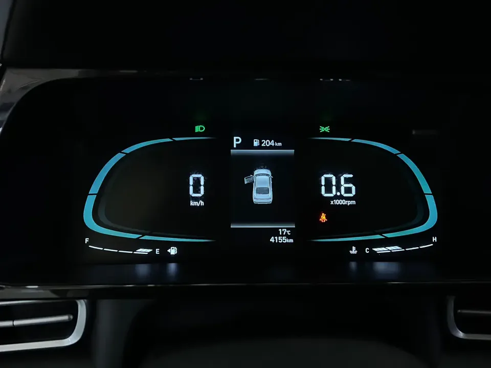 Hyundai Elantra Elantra 1.5L CVT GLX Elite Edition 2023 — thumbnail 4
