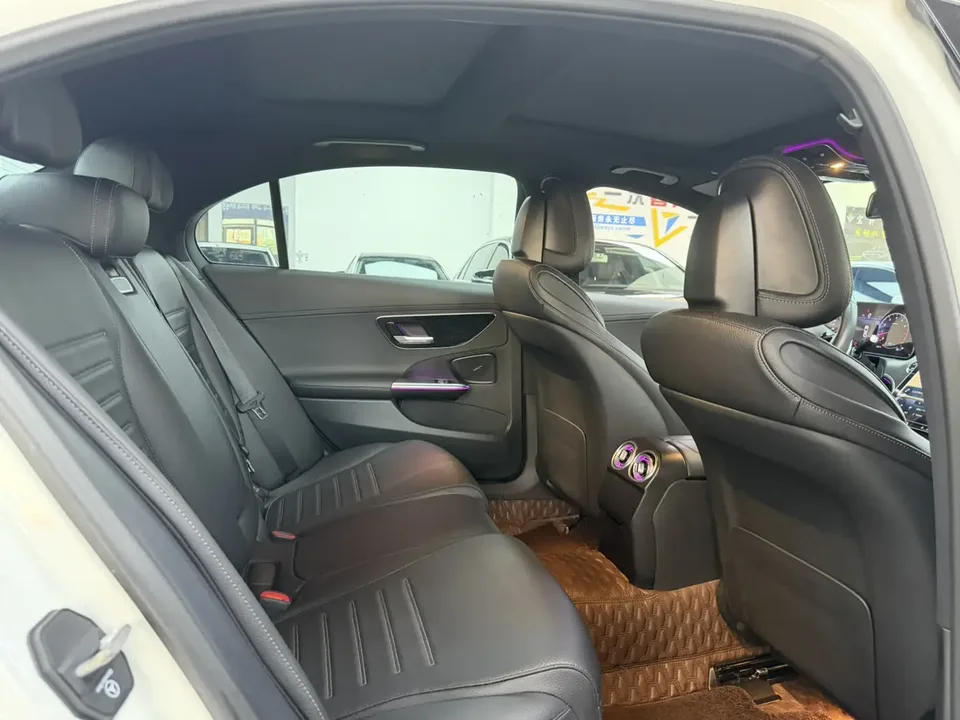 Mercedes-Benz C-Class Mercedes Benz C Class facelift C 260 L sports version 2022 — thumbnail 3