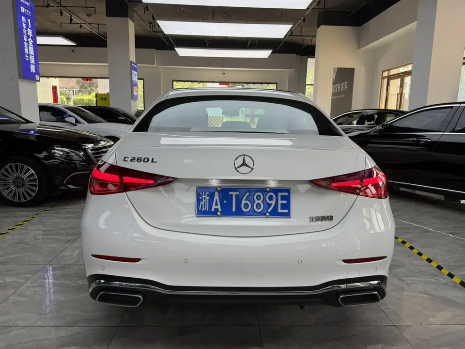 Mercedes-Benz C-Class Mercedes Benz C Class facelift C 260 L sports version 2022 — thumbnail 4