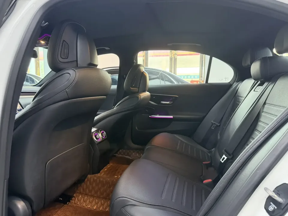 Mercedes-Benz C-Class Mercedes Benz C Class facelift C 260 L sports version 2022 — thumbnail 5