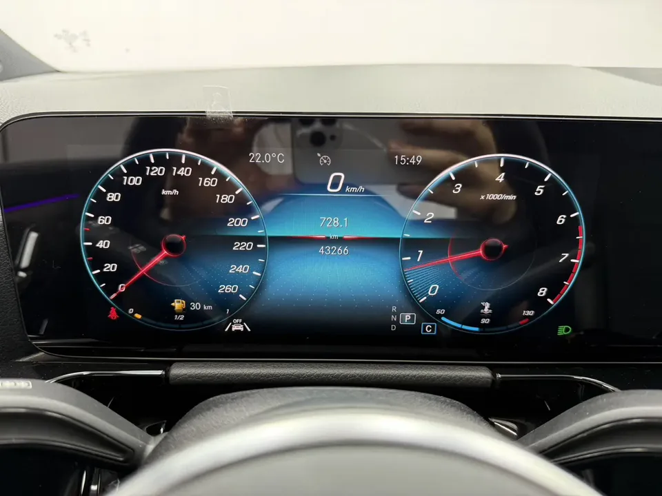 Mercedes-Benz GLA Mercedes-Benz GLA 2022 GLA 180 2022 — миниатюра 3