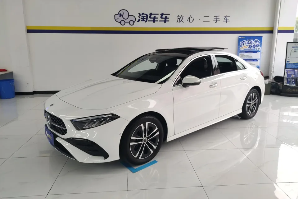 Mercedes-Benz Mercedes Benz A Class 2024