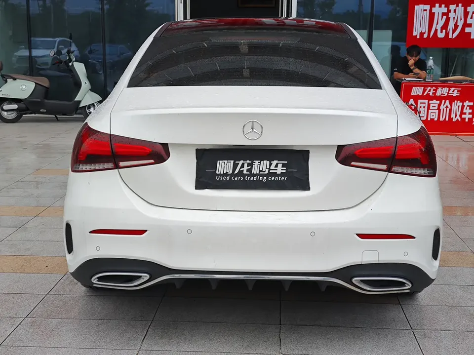 Mercedes-Benz Mercedes Benz A Class facelift A 200 L sports sedan dynamic version 2023 — миниатюра 2