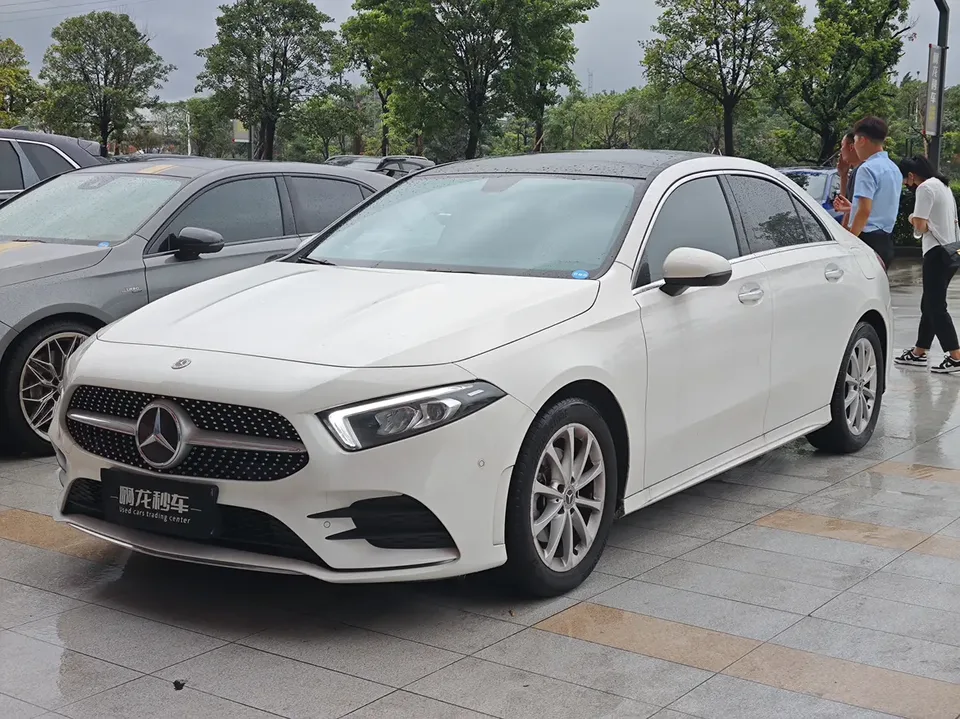 Mercedes-Benz Mercedes Benz A Class 2023