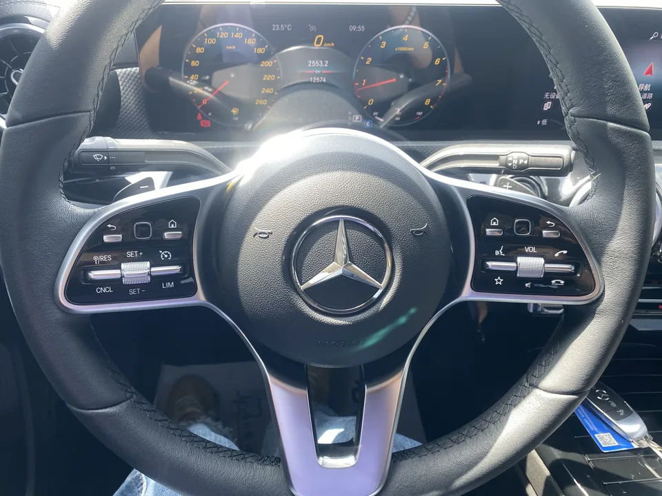 Mercedes-Benz Mercedes Benz A Class A 180 L Sports Sedan 2022 — миниатюра 5