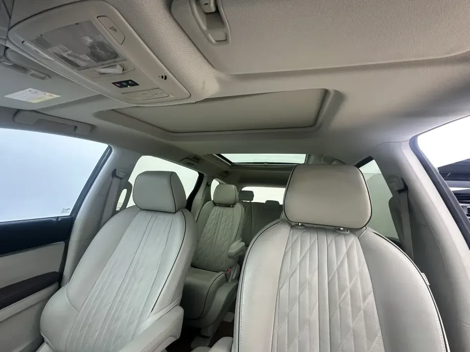 Buick GL8 Buick GL8 2021 Land Business Class 652T Premium Edition 2022 — миниатюра 5