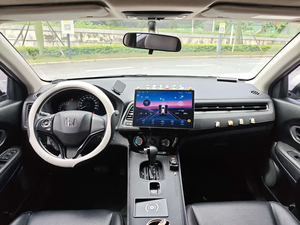 Honda VEZEL 1.5L CVT Pioneer Edition 2022 — миниатюра 5