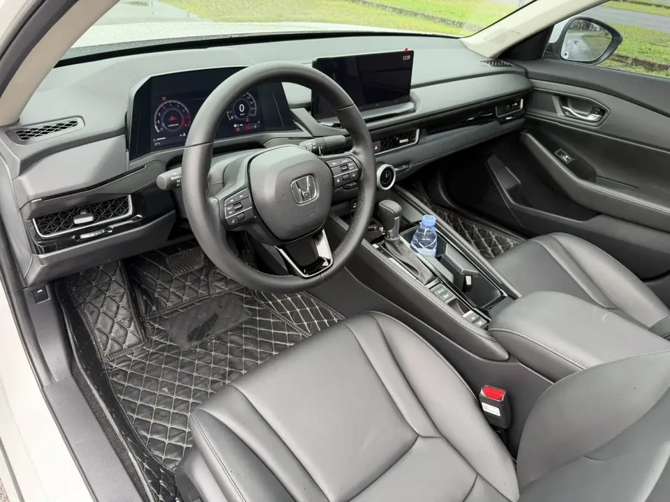 Honda Inspire 260TURBO Exquisite Edition 2023 — миниатюра 4
