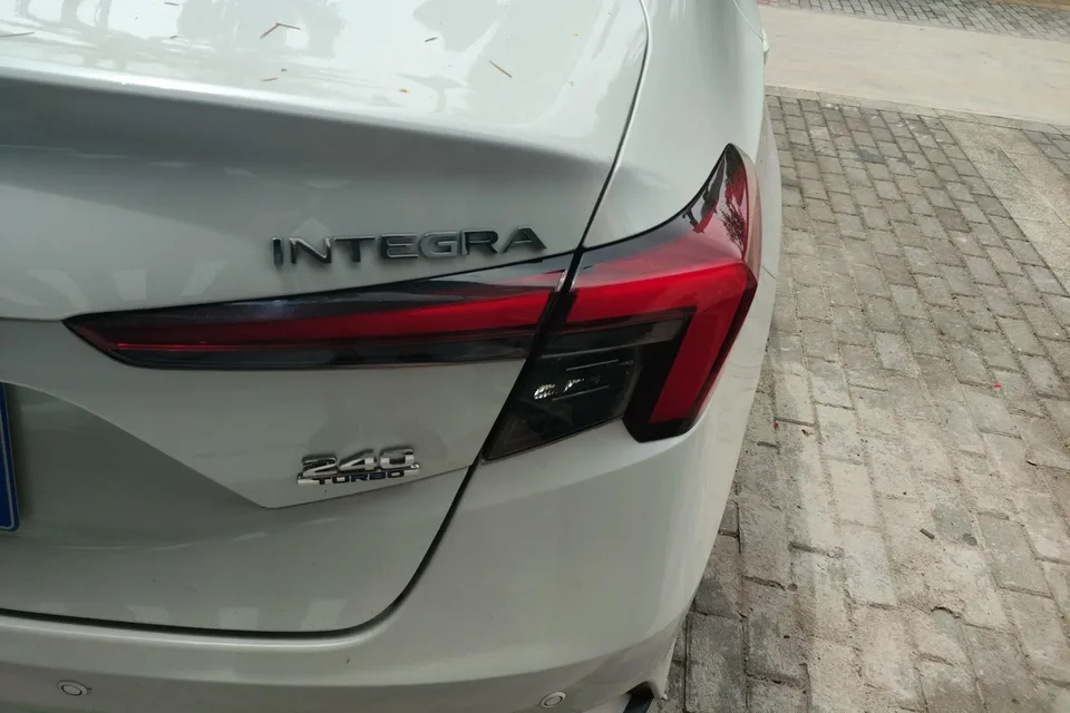 Honda Integra 240TURBO CVT Smart Edition 2023 — миниатюра 3