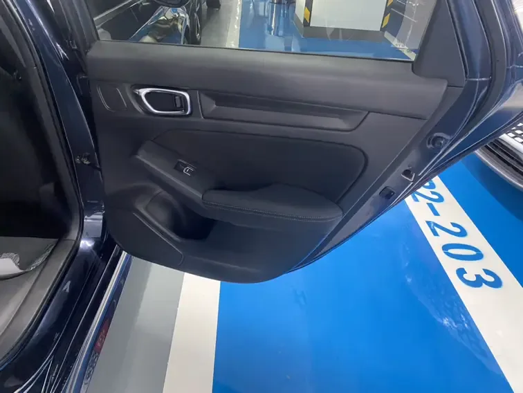 Honda CIVIC 2022 Civic 240TURBO CVT Ignition Edition 2023 — миниатюра 4
