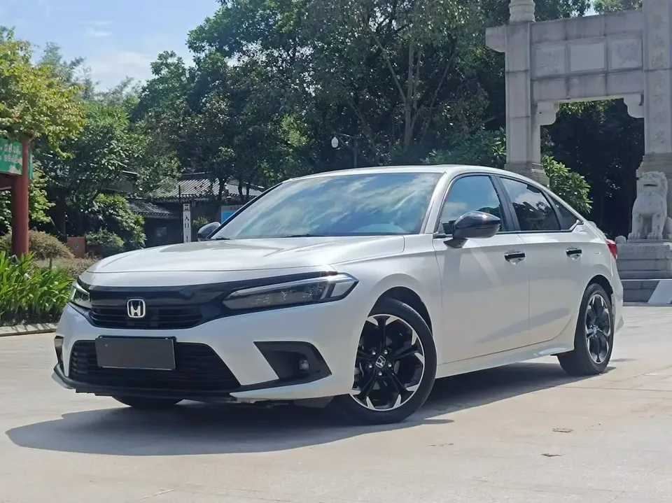 Honda CIVIC 2024